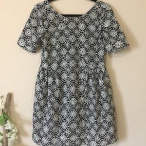 ❤️ Francesca's Black & White Jacquard Print Dress